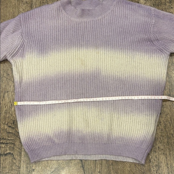b.young Lavender and Cream Knit Sweater - Picture 8 of 11